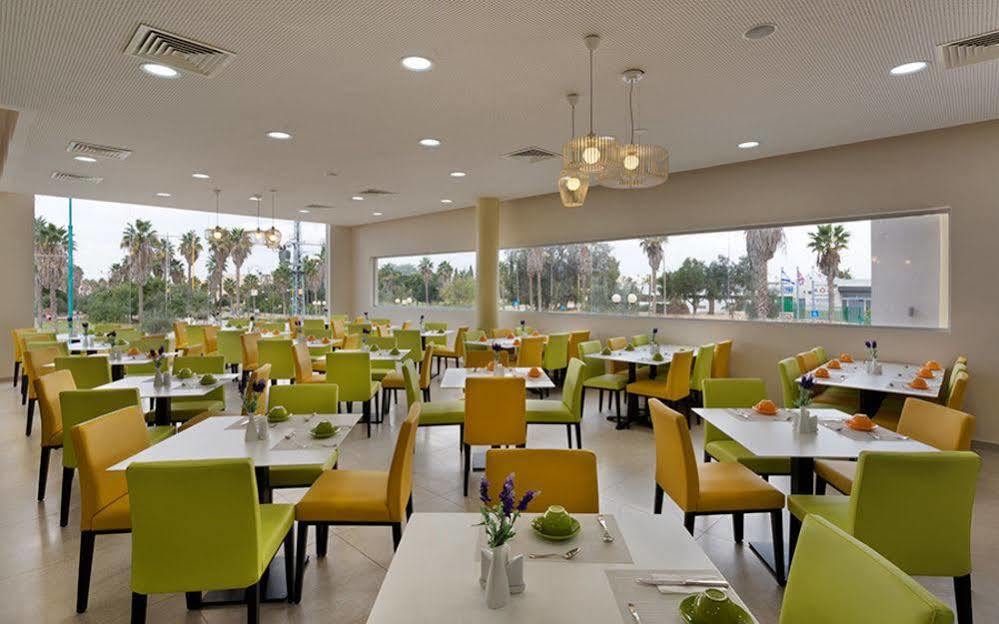 Desert Iris Hotel Yeroham Dış mekan fotoğraf